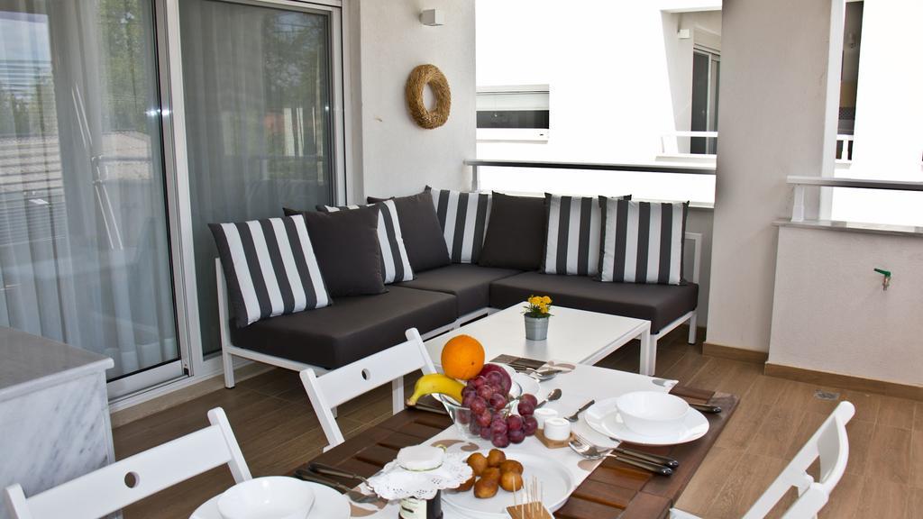 Aristotelia Gi Ikies - Olympiada Poolside Retreats Exterior foto
